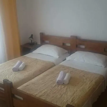 Pepa Apartment *